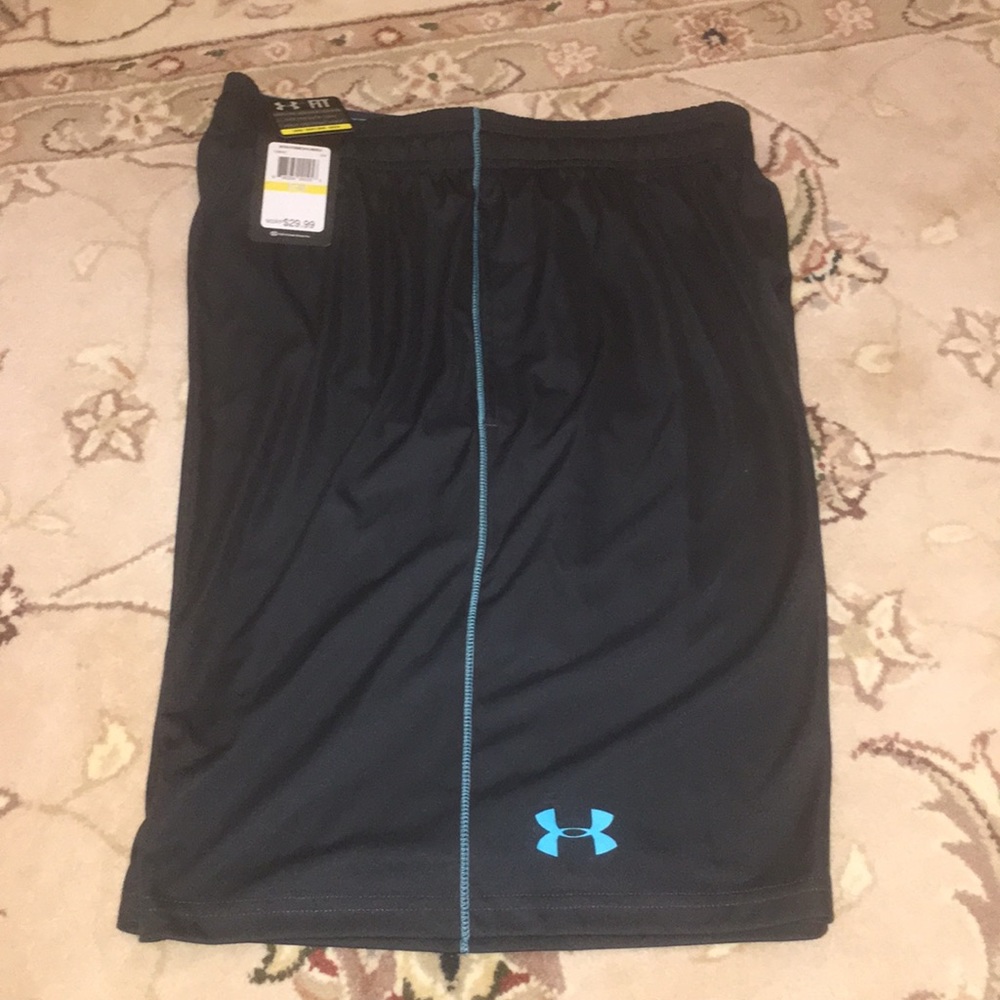 NWT Men’s UNDER ARMOUR shorts